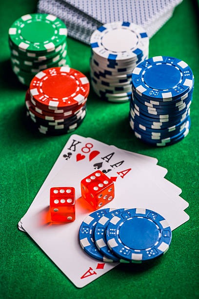 cosmictoto mobile app interface showing live-dealer table lobby
